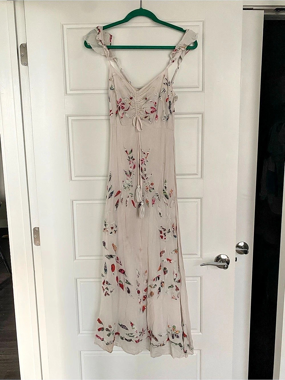 Farm Rio Floral Maxi Dress in White & Red Size Medium